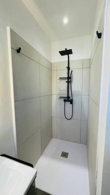 Appartement Renove Proche Du Parc De La Tete D'Or Villeurbanne Esterno foto